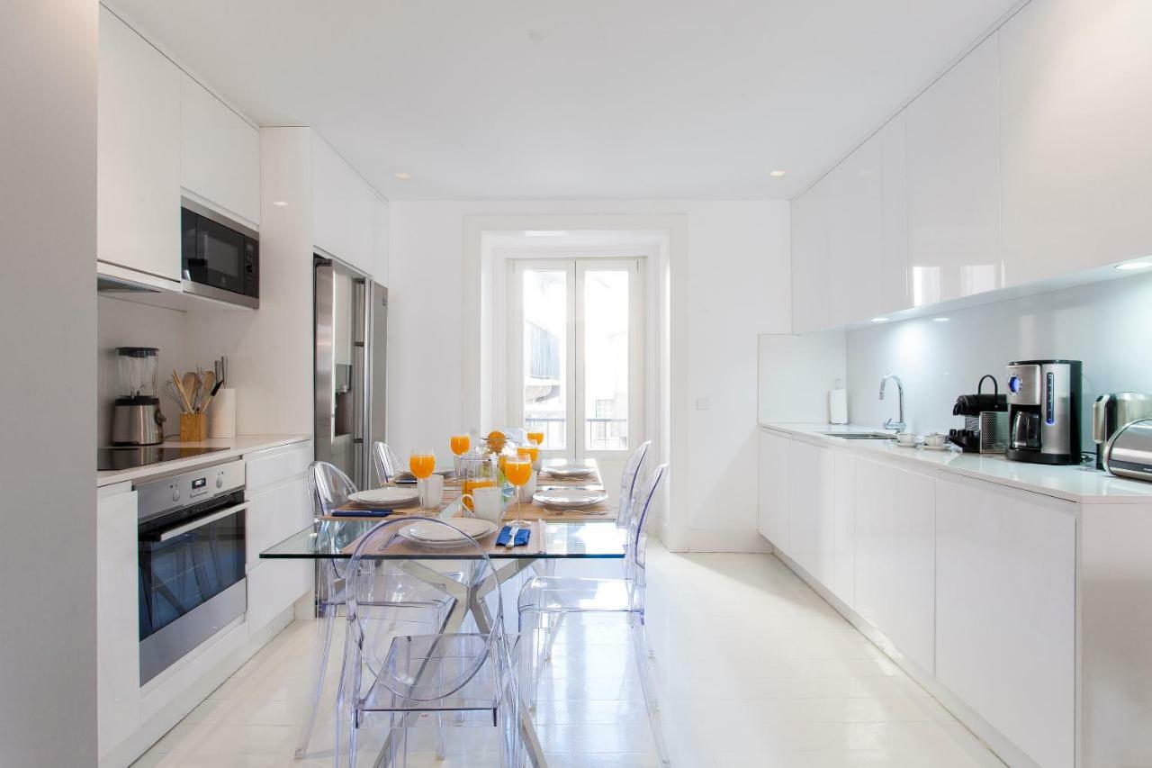 Joivy Baixa Deluxe Apartments Lisbon Luaran gambar